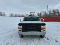 This item(s) are selling by Online Timed Auction Equipment Consignment Auction Bidding Opens: 9 AM -... (image 5)