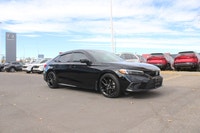 2024 Honda Civic Si Black 47,783 KM Calgary This 2024 Honda Civic Si comes in a bold black exterior... (image 4)