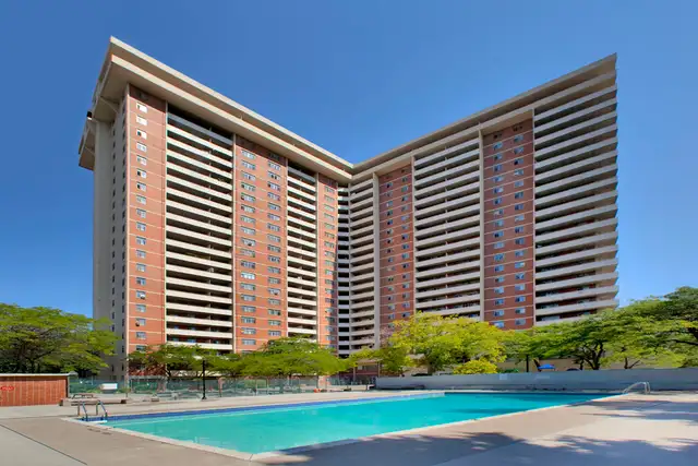 1 Bedroom Apartment for Rent Steps to Victoria Park Station! in Long Term Rentals in City of Toronto - Image 3