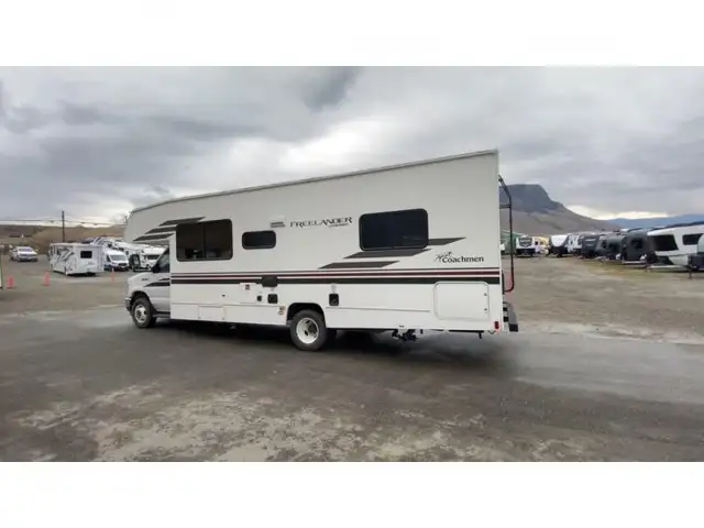 2023 Coachmen RV Freelander 27QB in RVs & Motorhomes in Kamloops - Image 12