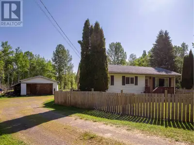 * PREC - Personal Real Estate Corporation. Fantastic fixer-upper on 6 acres close to Smithers. This...