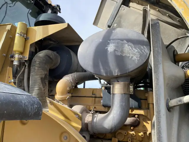 2011 Caterpillar Wheel Loader 972H in Heavy Equipment in Grande Prairie - Image 19