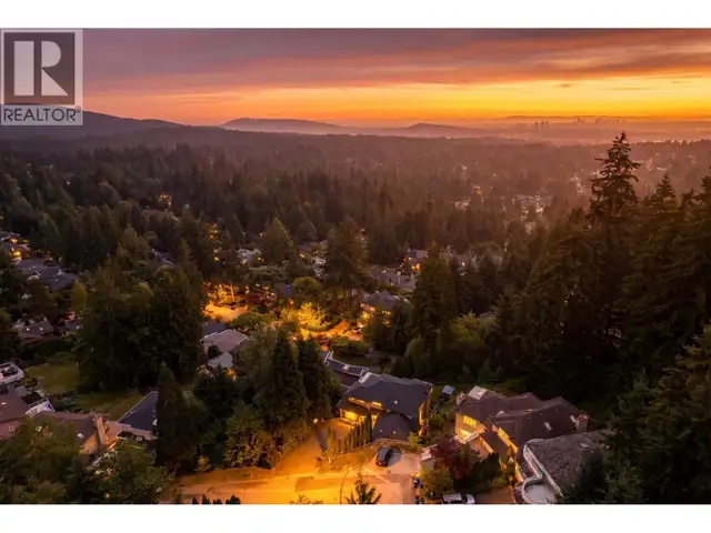 1241 COLEMAN STREET North Vancouver, British Columbia in Houses for Sale in North Shore - Image 3
