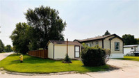 2 Maple Avenue Carman, Manitoba