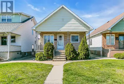 953 Marentette AVENUE Windsor, Ontario