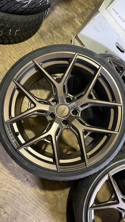 19" Vossen HF-5 Wheels 19x9 5x114.3 28 C.B 67.1 Pristine Condition $3,500 for the rim set We can put...