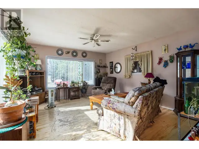 85 Ernest Avenue Beaverdell, British Columbia in Houses for Sale in Penticton - Image 4