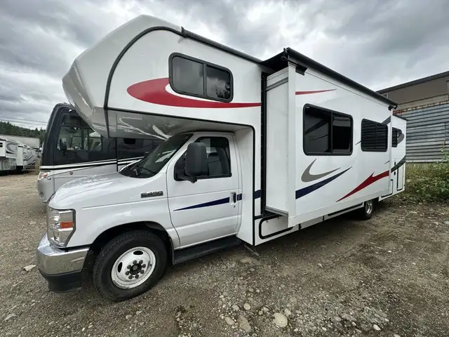 2023 Forest River Forester 2851 LE in RVs & Motorhomes in Nelson - Image 2