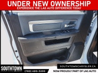 2022 Ram 1500 Classic SLT Experience the Ram 1500 Classic SLT with only 101604 km on the odometer. F... (image 8)