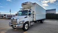 2020 HINO TRUCK 338;Medium Duty Trucks - VAN-REEFER Penske Location 632 BELGRAVE WAY DELTA BC V3M 5R... (image 2)