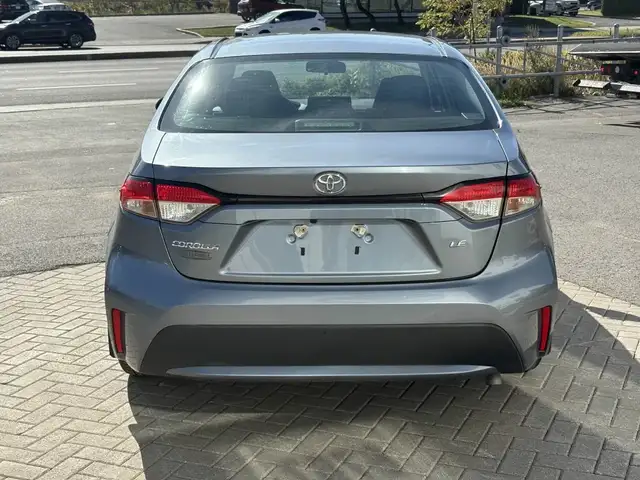 Toyota Corolla LE CVT 2021 à vendre in Cars & Trucks in City of Montréal - Image 6