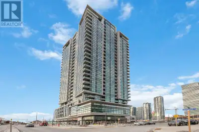 Stunning 1 Bdrm + Den Suite In The Heart Of Downtown Mississauga With Unobstructed North Exposure. U...