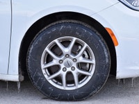 APPLE CAR PLAY, BALANCE OF WARRANTY, ANDROID AUTO, **MARKET VALUE PRICING**, CLEAN CARFAX, 10.1" Tou... (image 8)