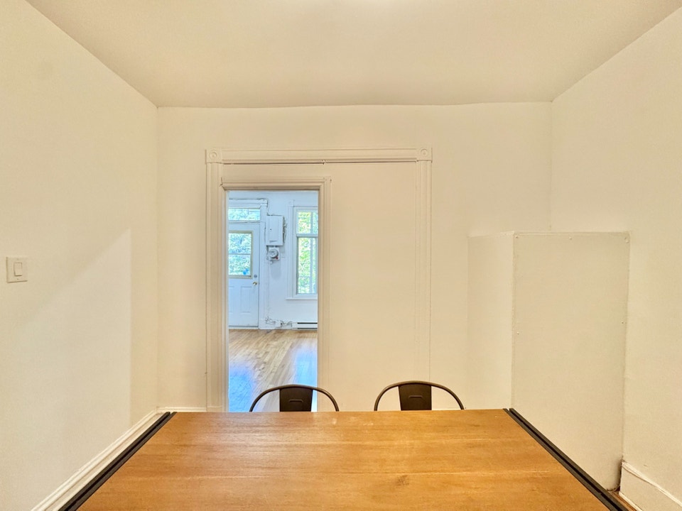 4 et demi - Plateau Mont-Royal - 4 électroménagers inclus 5
