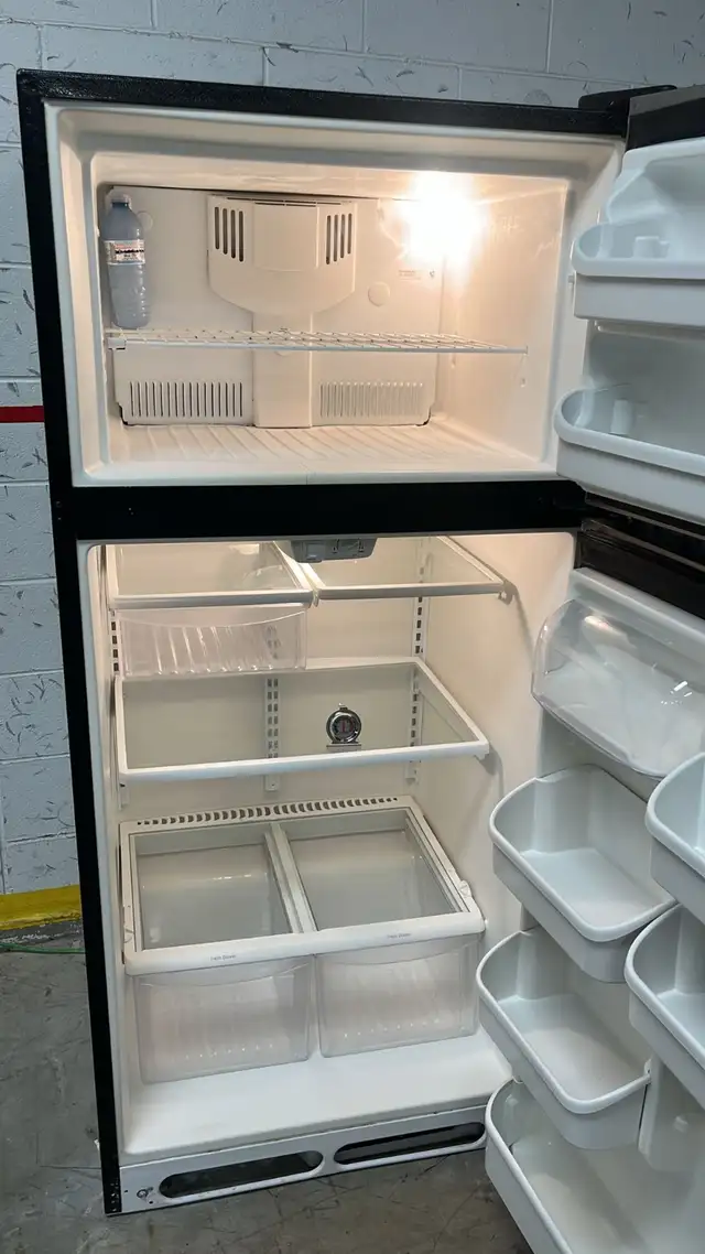 Frigidaire 30” Stainles Stell Fully Tested  30-Day Warranty in Refrigerators in Kitchener / Waterloo - Image 5
