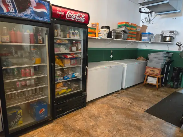 Building for Sale! 112 & 114 Saskatchewan Ave W, Outlook, SK63362359041155123