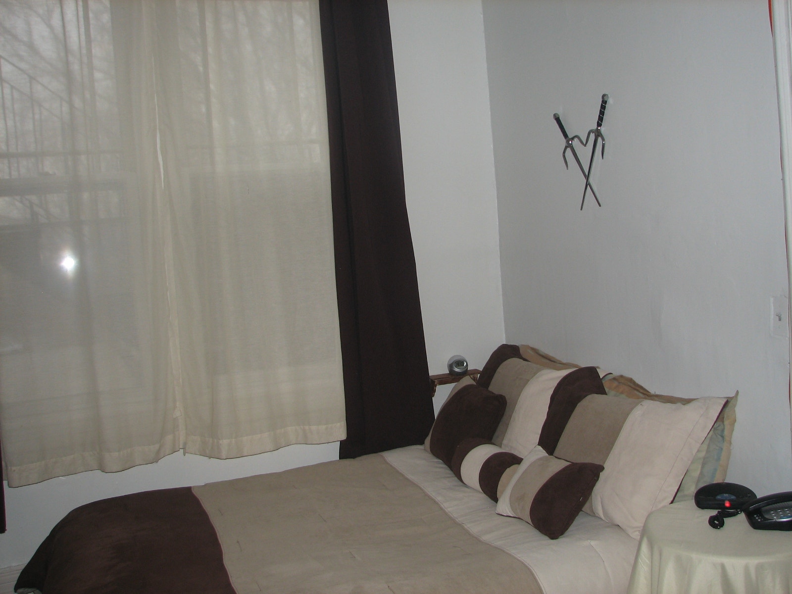1 bo logement pas cher avec belle vue 106 rue court app 19 — photo 2