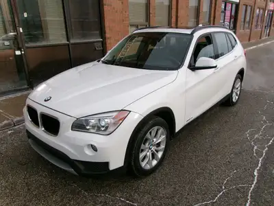 2014 BMW X1 X-DRIVE! (416)-675-6061 - NEW ARRIVAL! LOCAL ONTARIO CLEAN TITLE VEHICLE! VERY WELL MAIN...