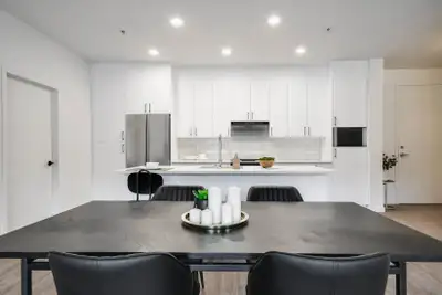 *** Disponibilité immédiate, le 1er mars et le 1er juillet 2026 *** AERA SACRÉ-COEUR au 2155 avenue...