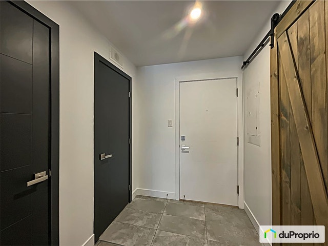 $355,900 - Condominium for sale in Bromont — photo 2