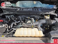 Le Ford F-150 2022 version LARIAT cabine SuperCrew 4RM caisse de 5,5 pi, offert chez Toyota Lachute... (image 5)