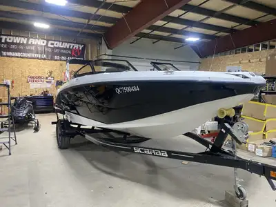 GREAT PRICING ON ALL NEW BOATS-TOWN AND COUNTRY RV'S MARINE DIVISION HAS A GREAT INVENTORY OF NEW AN...