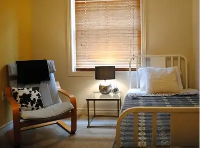 PRICE DROP FOR STUDENTS: Now Renting for Sept. 2025! in Room Rentals & Roommates in Kitchener / Waterloo - Image 3