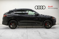 Local trade with only 3,948 KM!!! This Alfa Romeo Stelvio delivers a Intercooled Turbo Premium Unlea... (image 3)