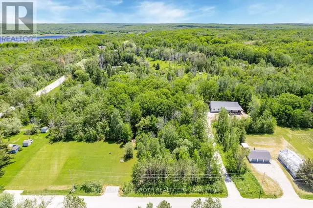 37 TODD LANE Tay (Victoria Harbour), Ontario in Land for Sale in Barrie - Image 4