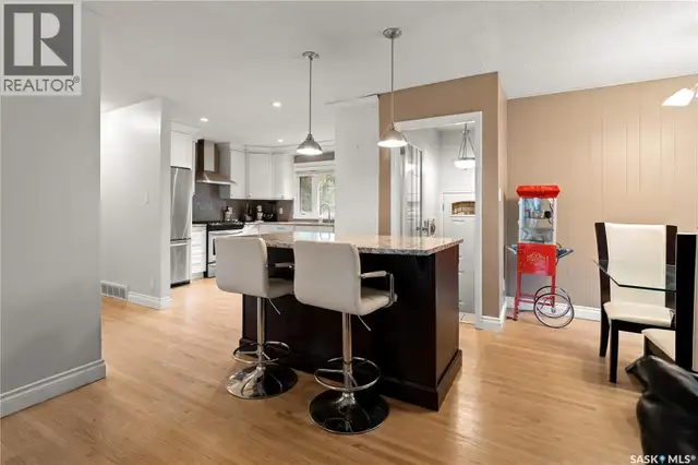 17 Anderson AVENUE Regina, Saskatchewan in Houses for Sale in Regina - Image 5
