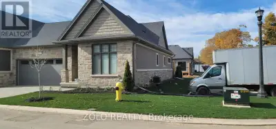 82 - 154 PORT ROBINSON ROAD Pelham (Fonthill), Ontario