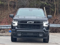 Turbocharged Diesel I6 engine for powerful performance - Advanced navigation system for seamless jou... (image 5)