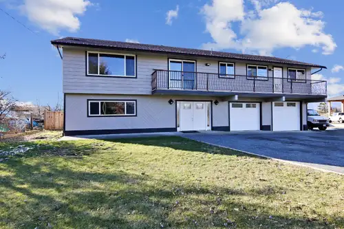 Country Living just minutes to town. Hobby farm close to town. 4 bedroom, 3 bath fully renovated hom...