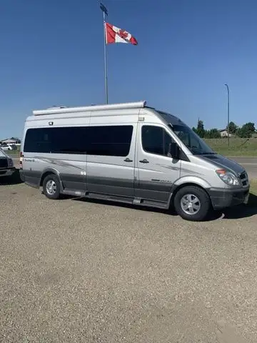 Welcome to Skyline RV Travel Centre!