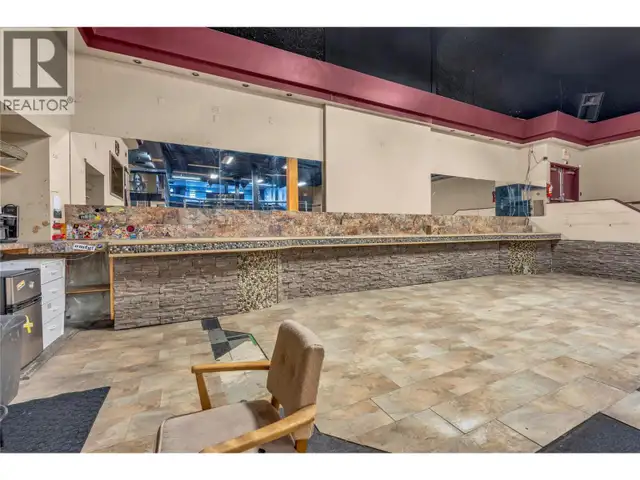 333 Main Street Penticton, British Columbia in Commercial & Office Space for Sale in Penticton - Image 20