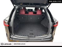 LUXURY ... Engine: LIGHT/MEDIUM DUTY L/100Km City: 5.7 L/100Km Hwy: 6.4 Safety Equipment Electronic... (image 5)