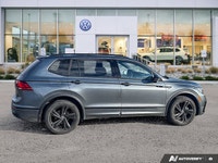 This Volkswagen Tiguan boasts a Intercooled Turbo Regular Unleaded I-4 2.0 L/121 engine powering thi... (image 5)
