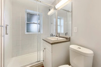 SPACIOUS 1 BEDROOM APARTMENT FOR RENT IN BROCKVILLE! SELECT APARTMENTS FULLY REVITALIZED WITH QUALIT... (image 5)