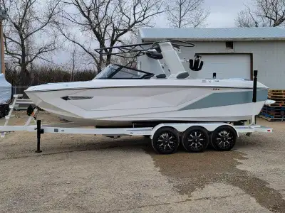 WAS $309,900, NOW $299,900. FINANCE FOR $1,188 BI-WEEKLY OAC! 2024 Nautique Super Air Nautique G23A...