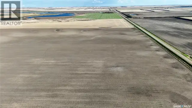 RM Perdue Farmland Perdue Rm No. 346, Saskatchewan in Land for Sale in Saskatoon - Image 7