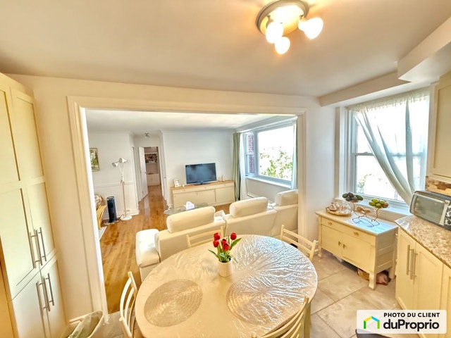 $379,000 - Condominium in Côte-des-Neiges / Notre-Dame-de-Grâce — photo 1