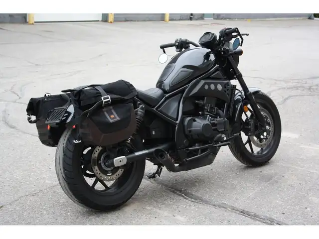 2022 Honda Rebel 1100 DCT DCT=AUTOMATIC OR MANUAL SHIFTING in Street, Cruisers & Choppers in Guelph - Image 5