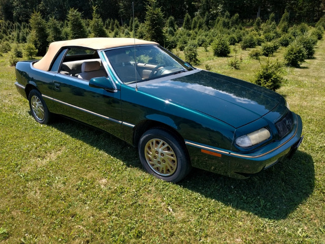 Parts or Repair 1993 Crysler Lebaron GT in Auto Body Parts in Truro - Image 2