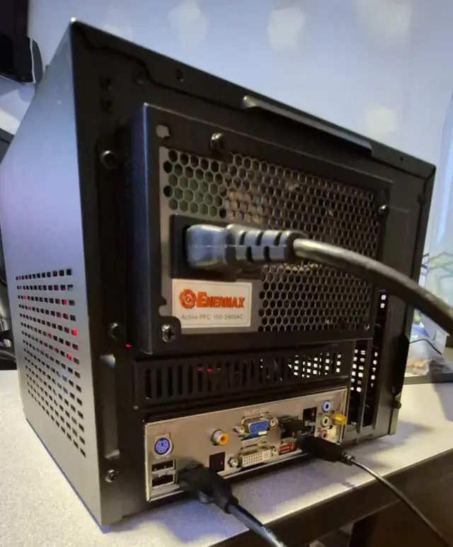 Mini-ITX PC • Zotac 9300-ITX • Enermax 82+ 625W • OCZ Platinum in Desktop Computers in Mississauga / Peel Region - Image 4