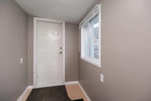 AFFORDABLE MOBILE HOME! 8-7 Prospector Rd (Felix Realtor®) in Houses for Sale in Whitehorse - Image 6