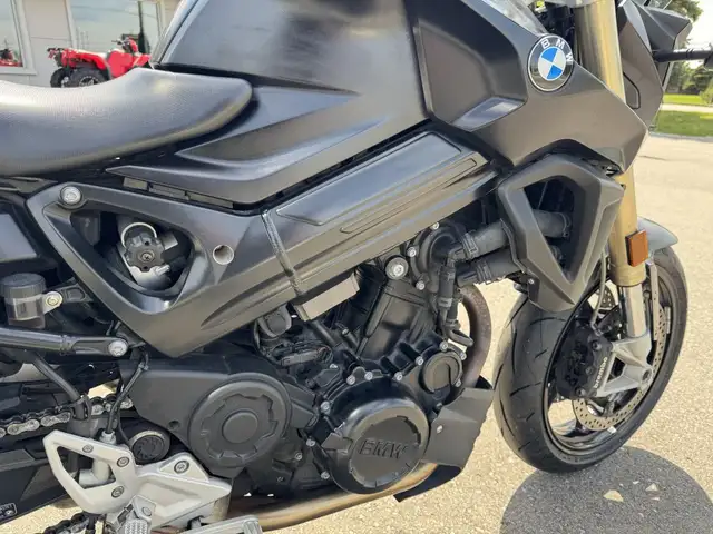 2015 BMW F800R in Sport Bikes in Kitchener / Waterloo - Image 14