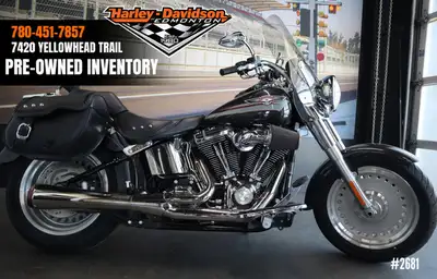 Includes Rinehart 2-1 Exhaust, Heavy Breather Air Intake, Drag Style Bars, Saddlebags, Quick Detach...
