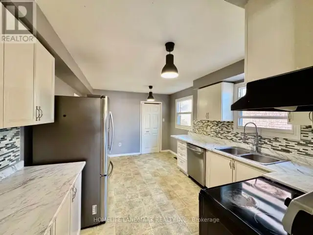 23 WALLACE DRIVE Barrie (Northwest), Ontario in Long Term Rentals in Barrie - Image 29