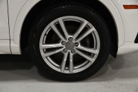 Traction intégrale Audi quattro / Chaine audio BOSE/ Sièges électrqiues en cuir chauffants / Phares... (image 5)