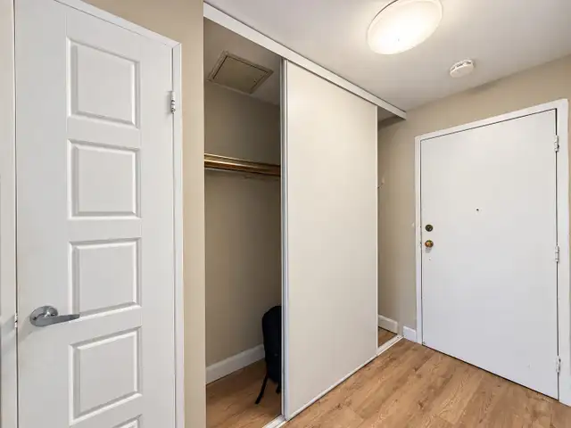 209-455 Sandys St Chatham ON N7L 4H2 in Long Term Rentals in Chatham-Kent - Image 3